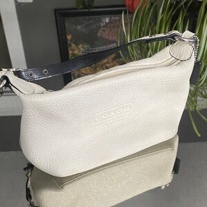 Small Coach Vintage Baguette Shoulder Bag/Clutch